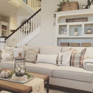 cozy-modern-farmhouse-living-room