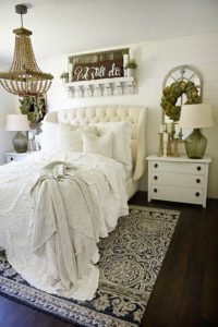 farmhouse-bedroom-decor-stylish
