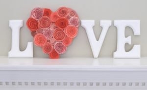 21 Lovely Outdoor Valentines Decorations